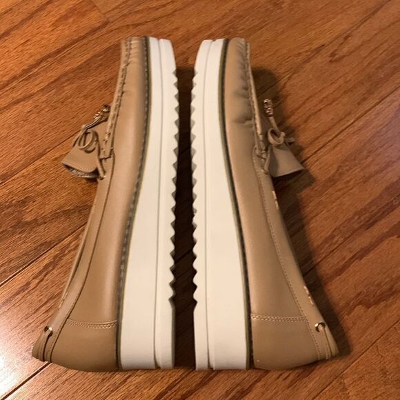 Anjou femme Size 41.5 slip on tan loafers NWOT - Picture 4 of 12